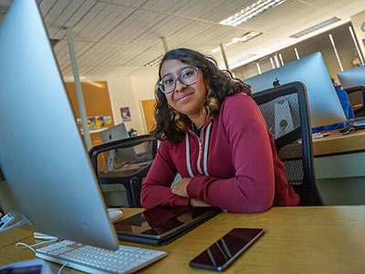TMCC Student with computer