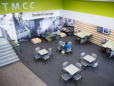 Applied Technology Center Student Lounge Image