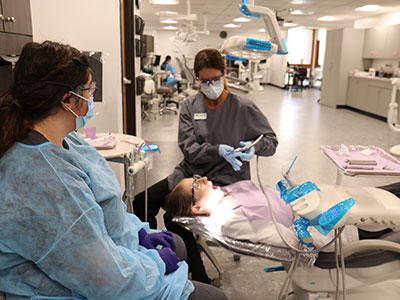 Dental students working in the lab.