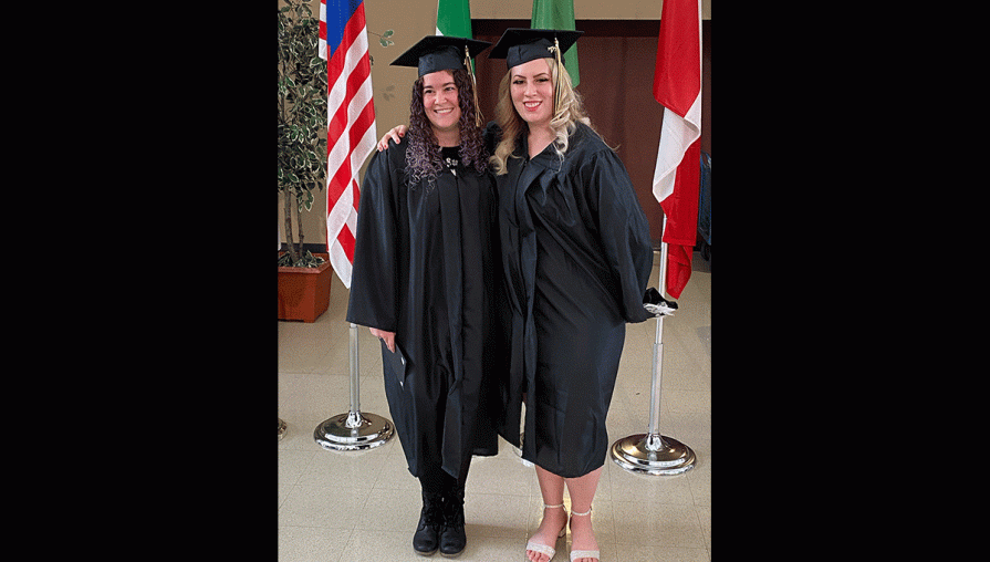 GAMT 3+1 graduates Megan Horner and Katelyn Brooke