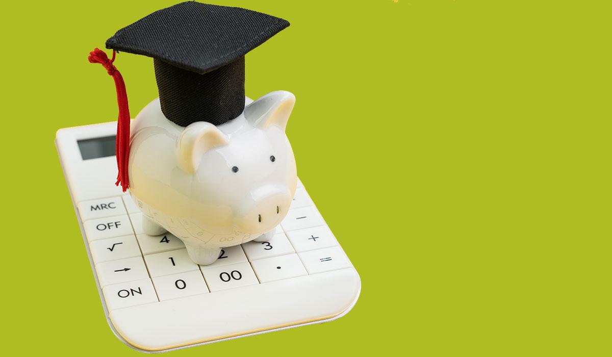 Image of a piggy bank wearing a graduation cap.